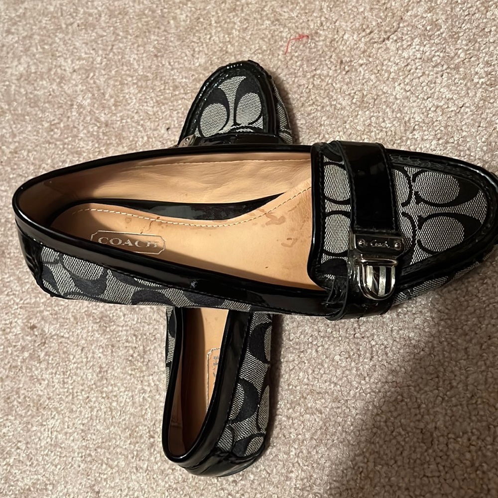 Black Coach flats size 6 1/2 worn only a couple times